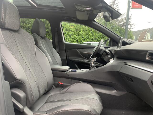 Peugeot 3008 130pk PT GT Line, Navi & CarPlay | Trekhaak
