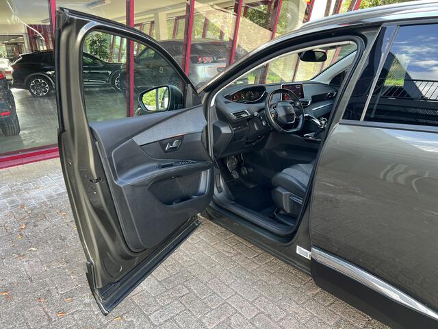 Peugeot 3008 1.2 PureTech Première | NL auto | Pano | Afneembare trekhaak |