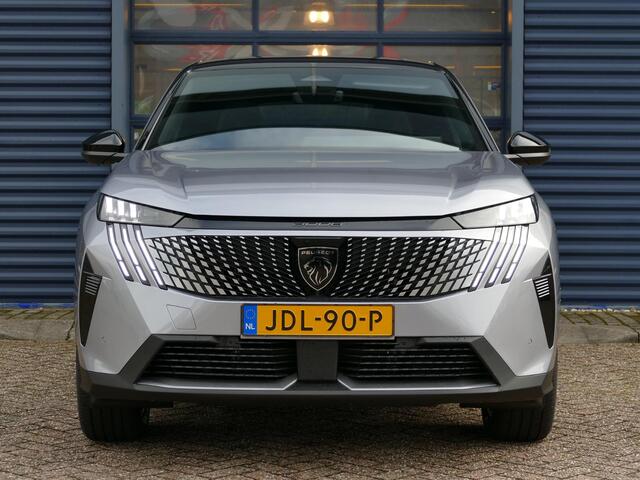 Peugeot 3008 1.2 Hybrid 145 GT | 360° Camera | Panorama dak | Alcantara pakket | Massage | Matrix LED | Afneembare trekhaak | FOCAL Hi-Fi | Verwarmde voorstoelen + achterbank | ACC | VOL opties!