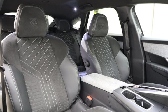 Peugeot 3008 1.2 Hybrid 136 GT 145pk | Automaat | Nieuw model | Navigatie | Camera | Elektrische achterklep | Rondom Camera | Cruise Control Adaptief