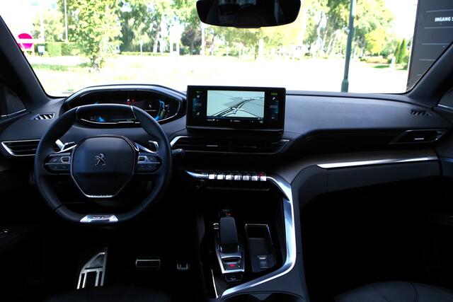 Peugeot 3008 1.6 HYbrid4 300 PK GT Avantage PHEV, Panoramadak, Leder, 360 Camera, Memory, Focal Sound