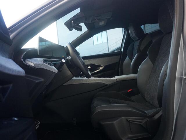 Peugeot 3008 1.2 Hybrid 136 GT 360° Camera |Alcantara interieur