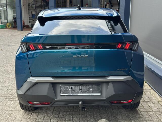 Peugeot 3008 1.2 Hybrid 145 PK Allure Automaat | Navigatie via Telefoon | Keyless Entry | AGR Stoel met Stoelverwarming | Camera | Climate Control | LED Verlichting | Cruise Control | Parkeersensoren | 19" Lichtmetalen Velgen | Hoge Zitpositie |