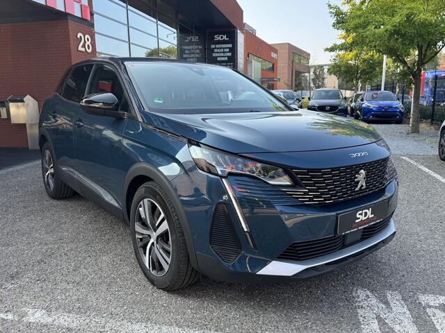 Peugeot 3008 1.6 HYbrid 225 Allure // NAVI // CLIMA // CRUISE // STOELVERWARMING // DAB RADIO //