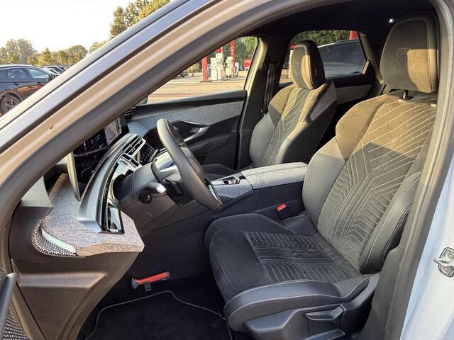 Peugeot 3008 1.2 Hybrid 136 GT | Apple carplay/Android auto | 360 Vision & Drive Assist | Electronic climate controle | Nvigatie | Parkeerhulp V+A | Voorstoelen verwarmd | Lichtmetalen velgen 19" |