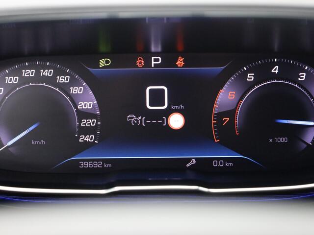 Peugeot 3008 1.2 PureTech 130 PK Automaat Allure | CAMERA | ADAPTIVE | KEYLESS