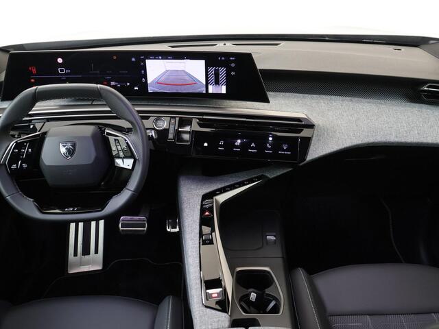Peugeot 3008 GT 1.2 Hybrid 136PK e-DCS6 Automaat Navigatie, Achteruitrijcamera, Elektrische Kofferbak, Stuur & Stoelverwarming, Keyless