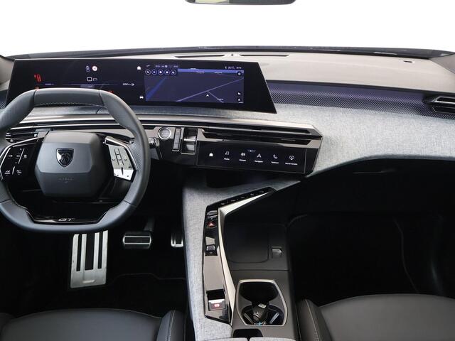 Peugeot 3008 GT 1.2 Hybrid 136PK e-DCS6 Automaat Navigatie, Achteruitrijcamera, Elektrische Kofferbak, Stuur & Stoelverwarming, Keyless
