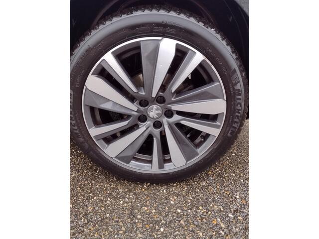 Peugeot 3008 1.2 PureTech Blue Lease Premium Staat in Hardenberg