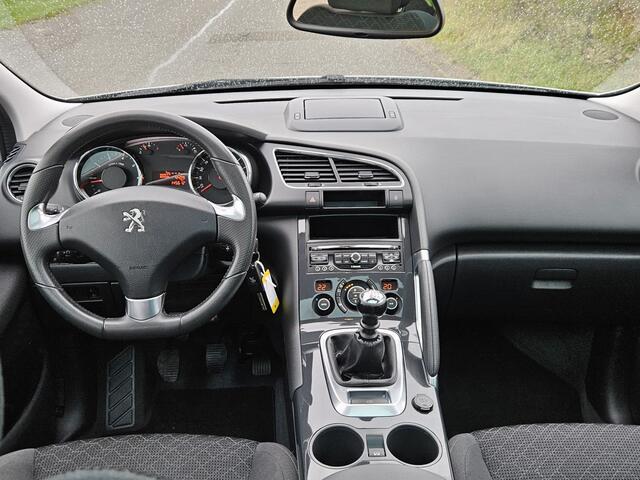 Peugeot 3008 1.2 PureTech Style