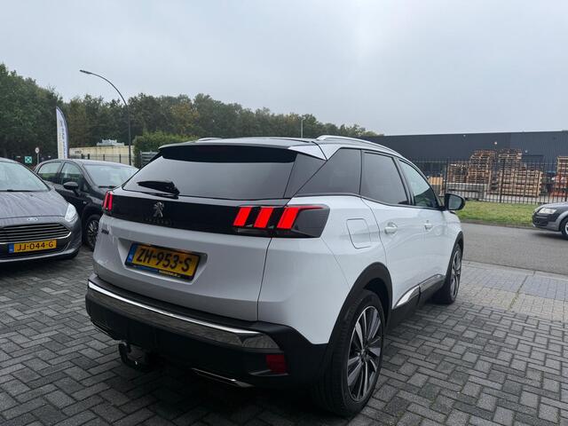 Peugeot 3008 1.2 PureTech Blue Lease Premium | 1E EIGENAAR | 12MND GARANTIE | LED | CARPLAY | NAVI | DAB | TREKHAAK | AIRCO | CRUISE |