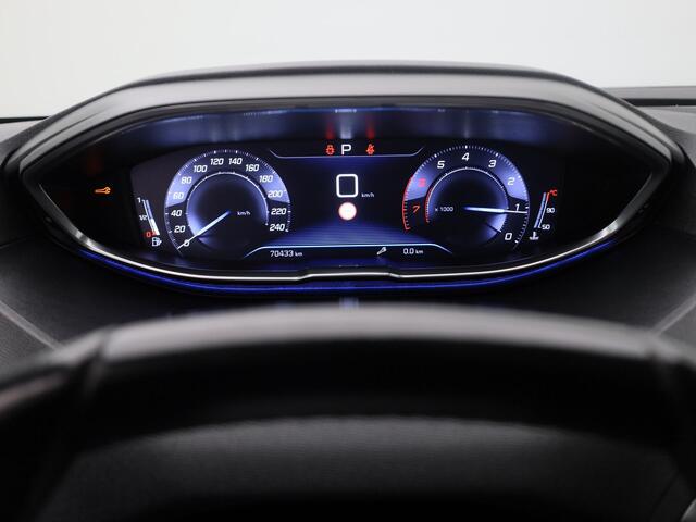 Peugeot 3008 1.2 PureTech 130 PK Automaat Active | CAMERA | CARPLAY