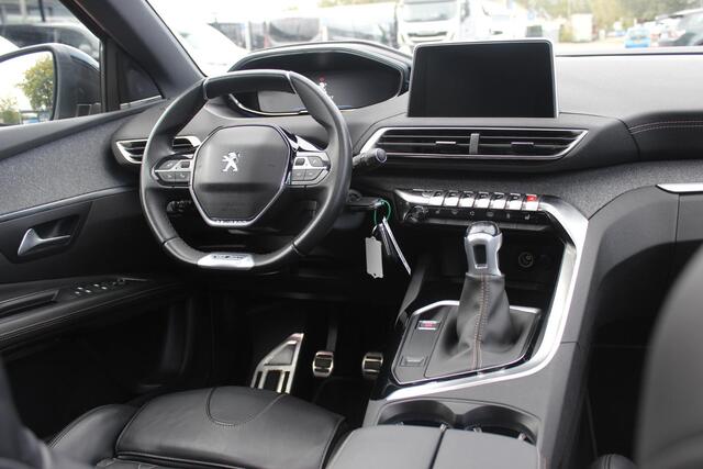 Peugeot 3008 1.2 PureTech GT Line, Leer, Schuifdak!