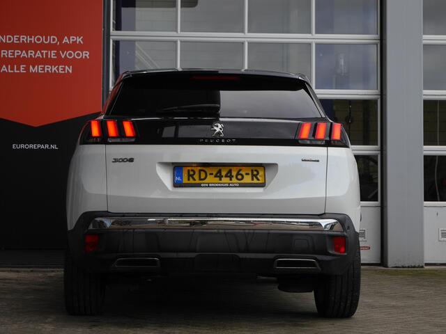 Peugeot 3008 1.2 PureTech GT Line | Achteruitrijcamera | Navigatie | Full led | 19 inch lichtmetalen velgen | Elektrisch te openen kofferbak | Cruise control | Climate control