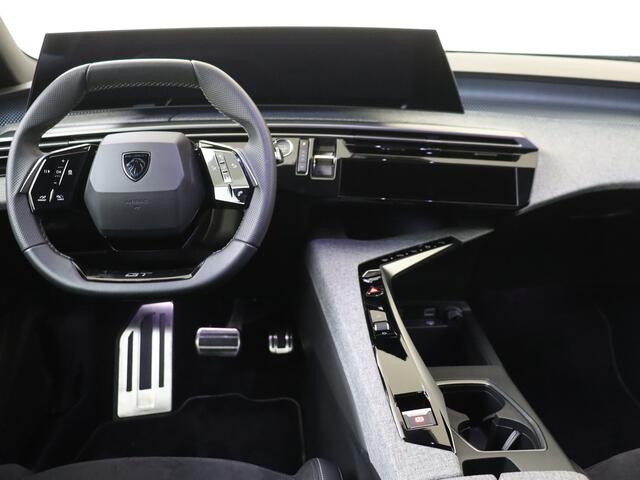 Peugeot 3008 1.2 Hybrid 136 GT | Achteruitrijcamera | Adaptive cruise control | Keyless entry |