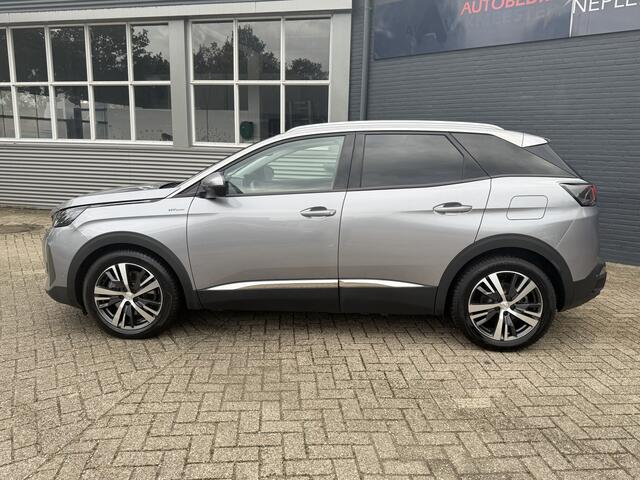 Peugeot 3008 1.6 HYbrid 225PK Road Trip Allure Pack Business 46.000 KM!! // NAVI + CARPLAY // PDC V+A // CAMERA // LED // CLIMA // HALF-LEDER
