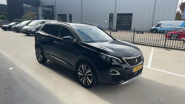 Peugeot 3008 1.2 PureTech Blue Lease Premium Avantage