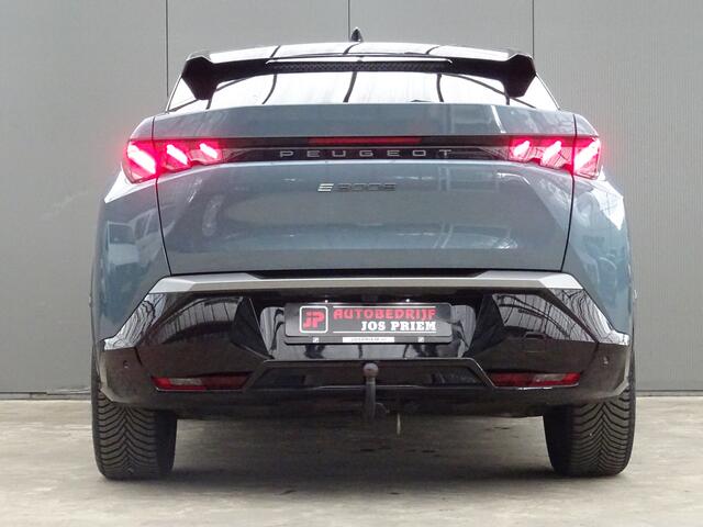 Peugeot 3008 e-3008 GT Avantage 210 73 kWh * WARMTEPOMP * 4 SEIZOENSBANDEN !!