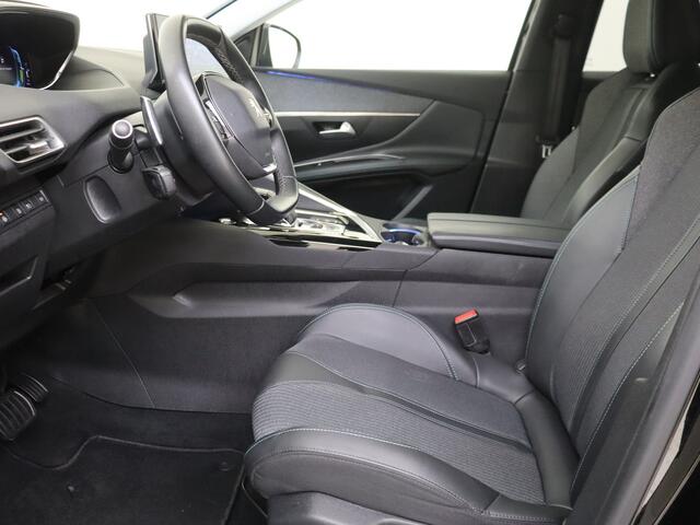 Peugeot 3008 1.6 HYbrid 225PK Blue Lease Allure UITVERKOOP !!!