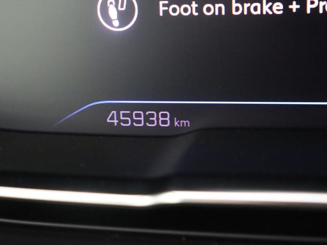 Peugeot 3008 1.2 PureTech Blue Lease Executive Automaat met Comfort stoel !