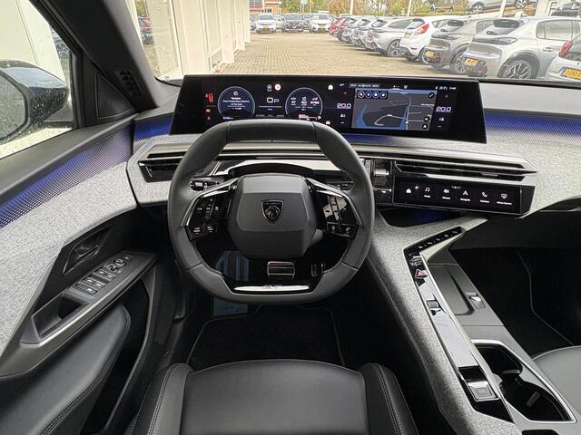 Peugeot 3008 1.2 Hybrid 145 GT | Nw. prijs ¤ 48.820 | Stuur- & stoelverwarming | Elektr. achterklep | Achteruitrijcamera | Navigatie | Adaptieve Cruise Control