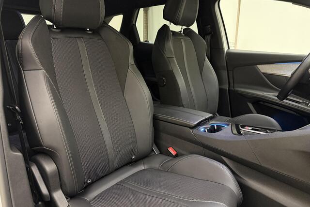 Peugeot 3008 1.2 Hybrid GT 136 PK | Automaat | Camera | Climate Control | Navigatie | Mirror Screen | Apple Carplay | Adaptieve Cruise Control | 1e eigenaar | Dealer onderhouden