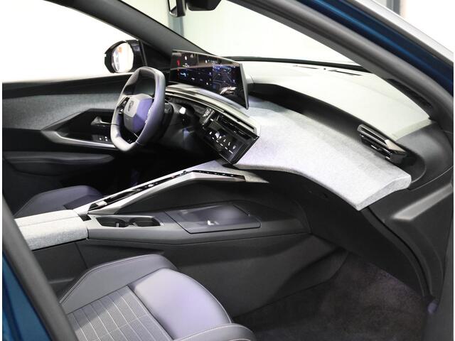 Peugeot 3008 e-3008 Allure Avantage 210PK 73 kWh | 1ste eigenaar | AUTOMAAT | AppleCarPlay/AndroidAuto | Adaptive Cruise Control | Camera | Sfeerverlichting | Virt.Cockpit | Keyless | Isofix | Privacy Glass | Parkeersensoren |