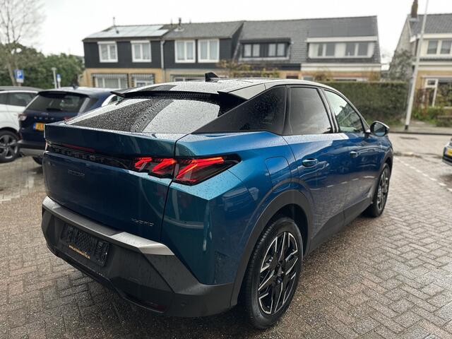 Peugeot 3008 1.2 Hybrid 145 GT Automaat/Stoel verwarming/Camera.