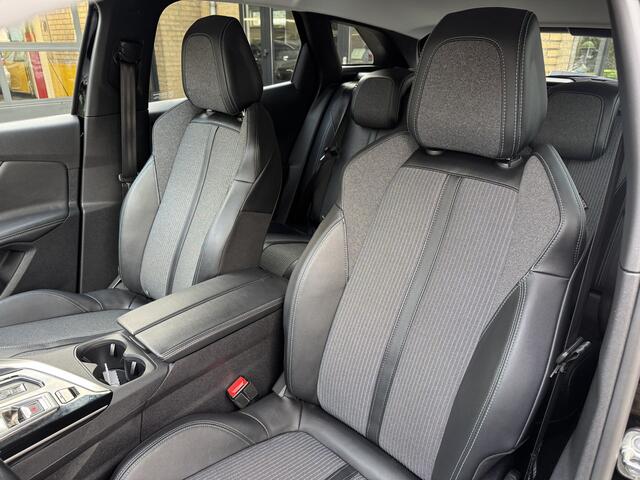 Peugeot 3008 1.6 HYbrid4 300PK Allure Pack Business 360Camera Carplay