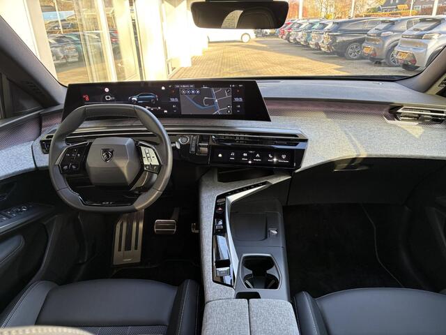 Peugeot 3008 1.2 Hybrid 145 GT | Elektr. achterklep | Stoel- & stuurverwarming | Keyless Entry | Adaptieve Cruise Control | Navigatie | Achteruitrijcamera