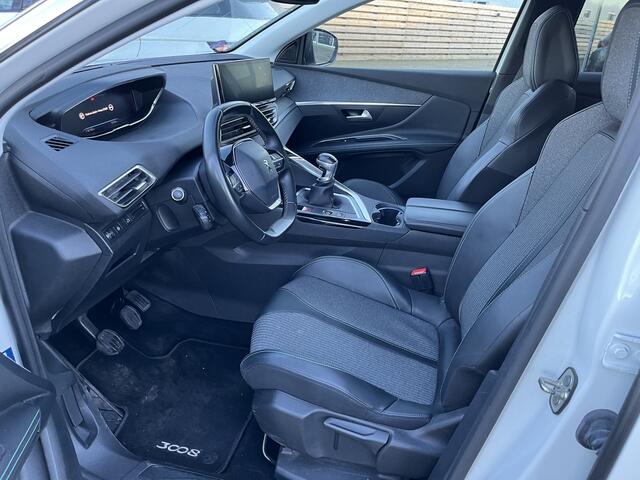 Peugeot 3008 1.2 PureTech Blue Lease Allure Lmv /Carplay / Clima/ Led /Camera