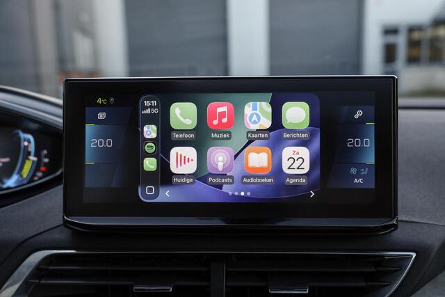 Peugeot 3008 1.6 HYbrid 225 GT ? Pano ? LED ? Head-up