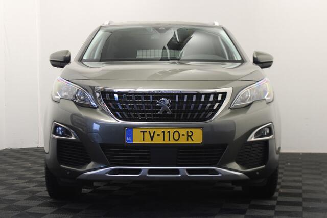Peugeot 3008 1.2 PureTech Allure Pano