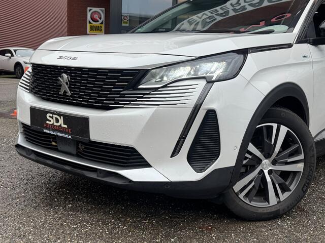 Peugeot 3008 1.6 HYbrid 225 Allure // NAVI // CAMERA // CLIMA // CRUISE // STOELVERWARMING // APPLE CARPLAY - ANDROID AUTO //