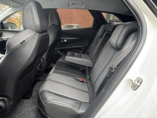 Peugeot 3008 1.6 HYbrid 225 Allure // NAVI // CAMERA // CLIMA // CRUISE // STOELVERWARMING // APPLE CARPLAY - ANDROID AUTO //