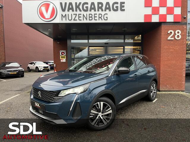 Peugeot 3008 1.6 HYbrid 225 Allure 1e EIGENAAR // DODEHOEK // HALF LEDER // CAMERA+SENSOREN // NAVI+CARPLAY // STOELVERWARMING // CLIMA //