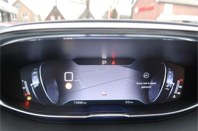 Peugeot 3008 130 Pk Benzine * AUTOMAAT * Luxe Allure * JNL-24-R * Navigatie * Trekhaak * Open Schuifdak * Parkeer Camera Voor- & Achterzijde * Keyles entry & Start Button * 1/2 Lederen Interieur * Climate & Cruise Control * Apple Carplay / Android Auto * Vingerhoets;