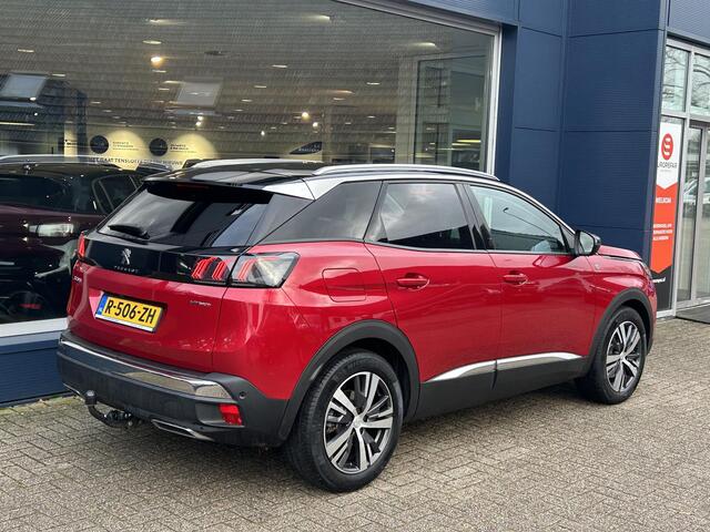 Peugeot 3008 1.6 HYbrid 225 Road Trip | Trekhaak 1250KG | Navigatie | Stoelverwarming | Dodehoek detectie | Cruise Control | Parkeercamera | Keyless Entry | LED Verlichting | Parkeersensoren V+A | Hoge Zitpositie |