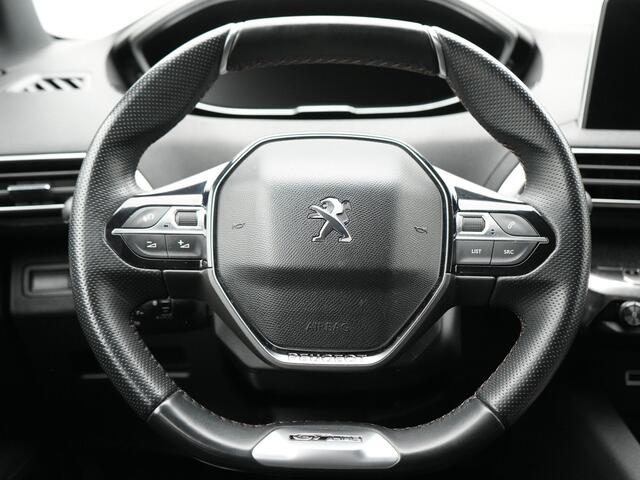 Peugeot 3008 1.2 PureTech GT Line Sportiefste uitvoering !