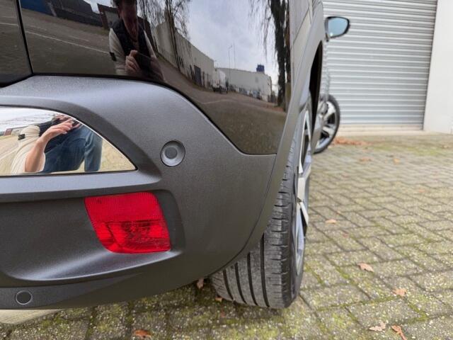 Peugeot 3008 1.2 PT GT Line / Stoelverwarming/ Apple Carplay