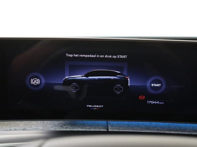 Peugeot 3008 e-3008 GT 73 kWh | Grote actieradius | Stoelverwarming | Dak spoiler | 360 graden camera | Keyless entry UITERVERKOOP !!!
