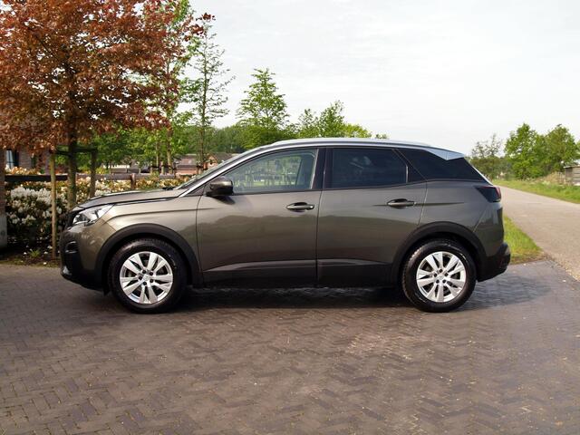 Peugeot 3008 1.2 PureTech Active | Apple Carplay | Camera | Cruise Control | Trekhaak | Automaat | NL-Auto |