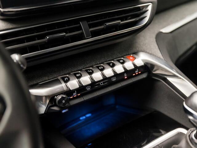 Peugeot 3008 1.2 PureTech Allure Sport (FACELIFT, APPLE CARPLAY, GROOT NAVI, LEDER, 360 CAMERA, SPORTSTOELEN, STOELVERWARMING, ADAPTIVE CRUISE, LED KOPLAMPEN, GETINT GLAS, ELEK ACHTERKLEP, NIEUWSTAAT)