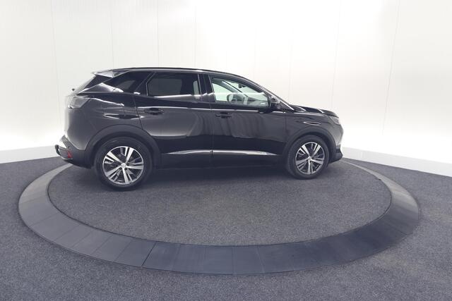 Peugeot 3008 PureTech 130 Allure | Trekhaak | Camera | Dodehoekdetectie | Navigatie