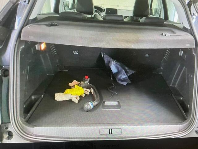 Peugeot 3008 1.2 PureTech BL Premium PANODAK / SCHUIF.KANTELDAK / AFN.TREKHAA