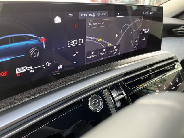 Peugeot 3008 1.2 Hybrid 136 Allure | ADAPT. CRUISE | CAMERA 360° | CARPLAY | NAVI | PDC V&A | VIRTUAL COCKPIT