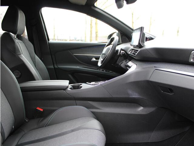 Peugeot 3008 1.6 HYbrid 180 Allure Pack Business | Navi / Camera / Climate