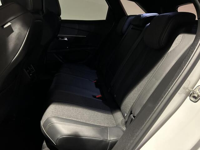 Peugeot 3008 1.6 PureTech GT Line | Apple Carplay/Android Auto | Trekhaak | Stoelverwarming | Elektrische Achterklep