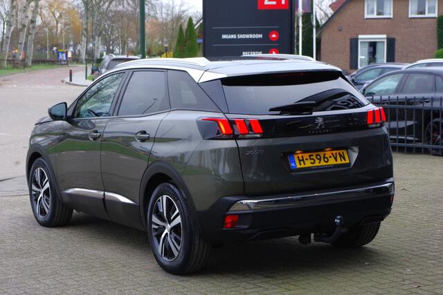Peugeot 3008 1.2 PureTech 130 PK Automaat Blue Lease Premium, Trekhaak, Cruise Control, Camera