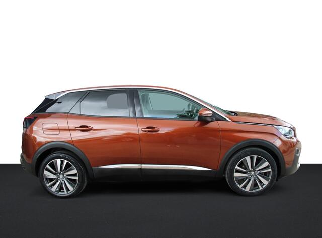 Peugeot 3008 1.2 Allure/Carplay/Camera/trekhk
